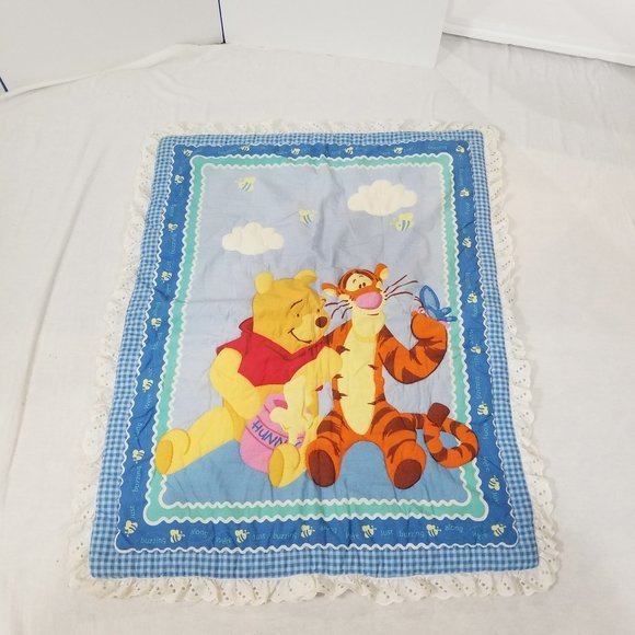 Vintage handmade crib quilt pooh tigger buzzing - Picture 1 of 7
